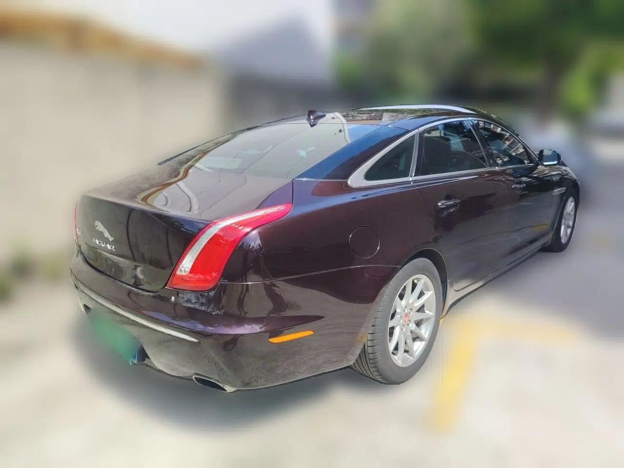 Jaguar XJ 2013 XJL 2.0T Elegance Business Edition — миниатюра 6