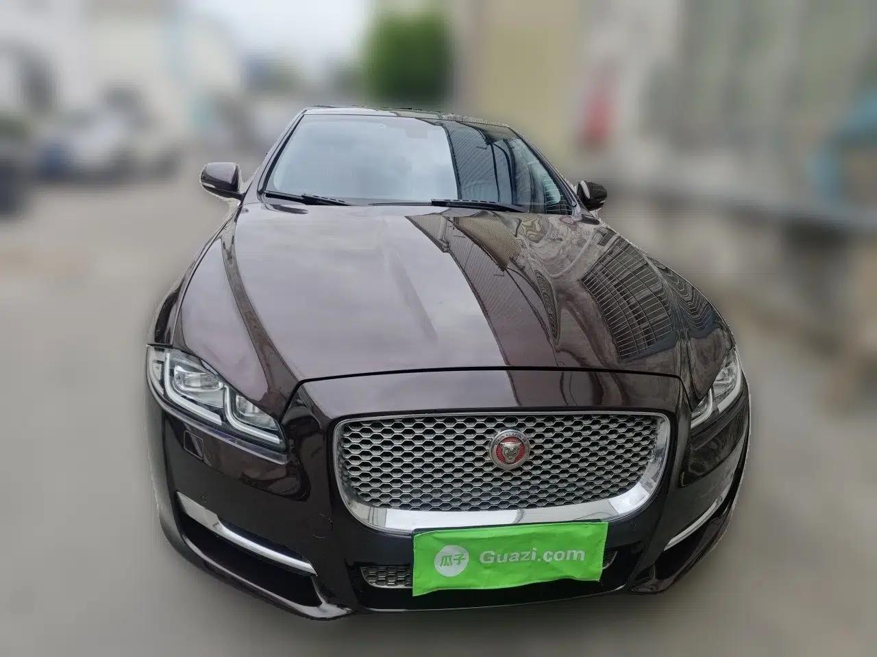 Jaguar XJ 2016 XJL 2.0T Two-Wheel-Drive Elegant Business Edition — миниатюра 2
