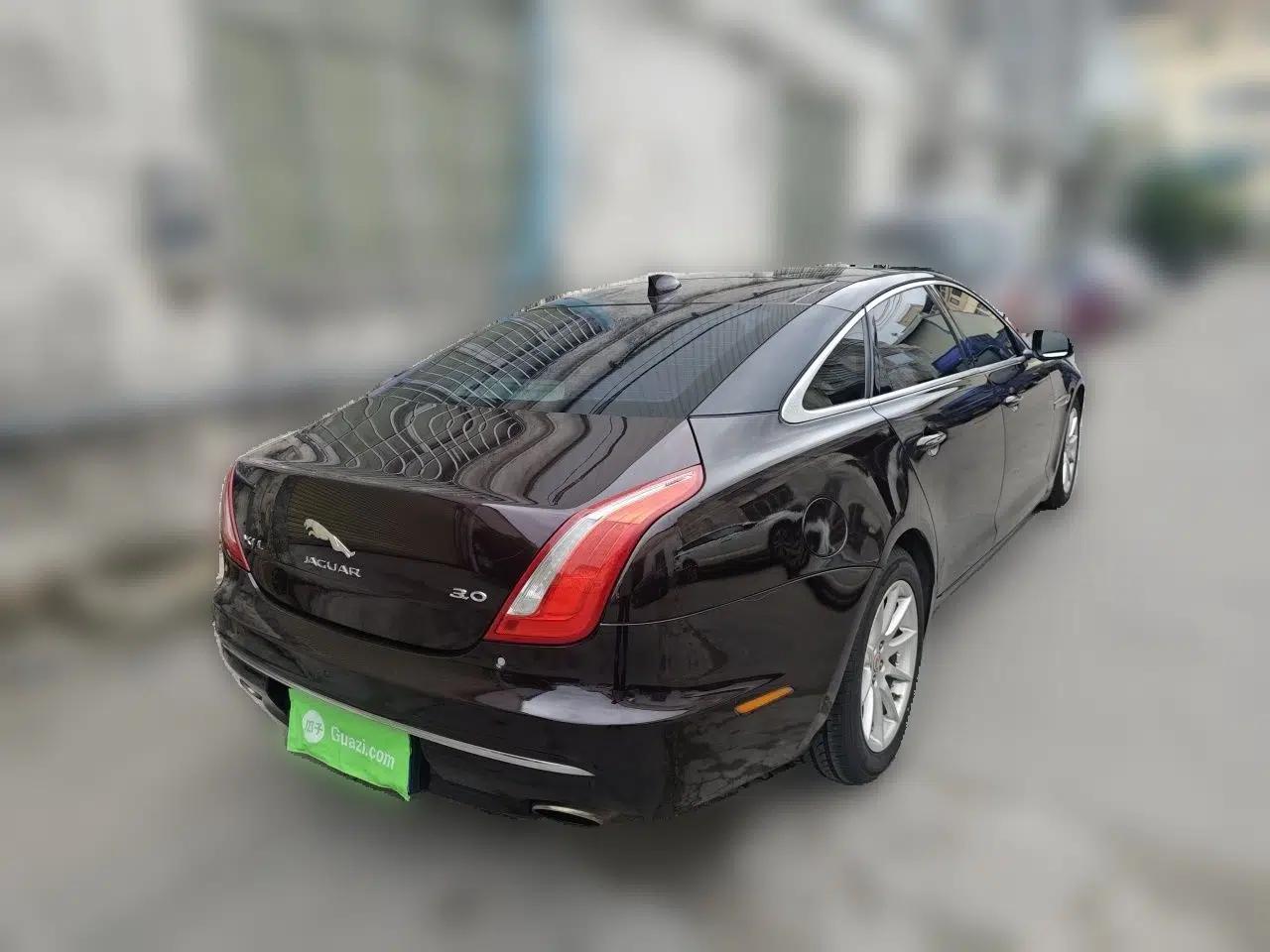 Jaguar XJ 2016 XJL 2.0T Two-Wheel-Drive Elegant Business Edition — миниатюра 6