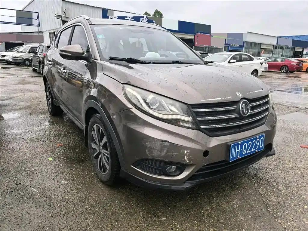 Fengguang 580 2017 Facelift 1.5T CVT Luxury Edition — миниатюра 2