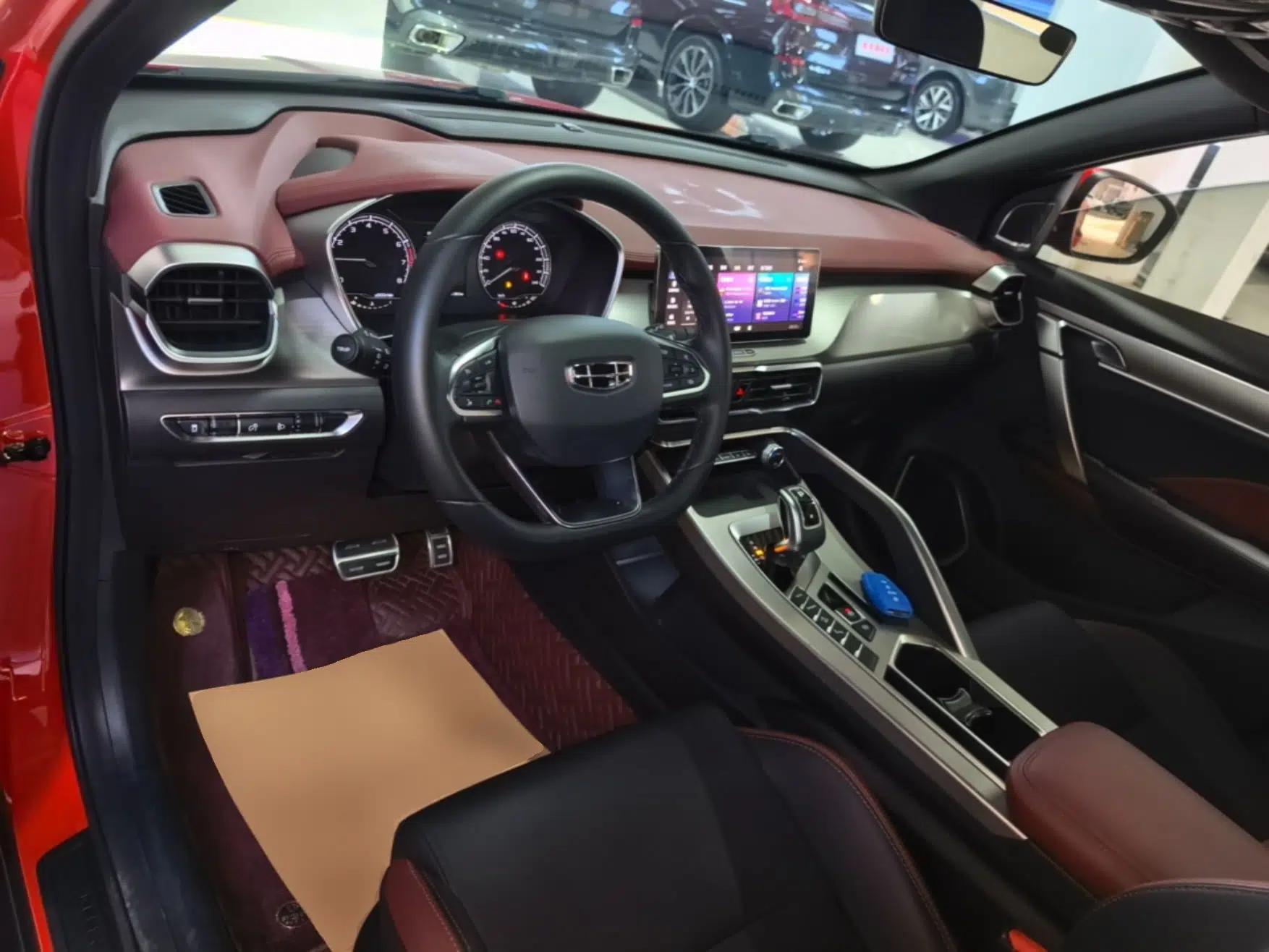 Geely Auto Coolray 2020 PRO 260T DCT Knight — миниатюра 13