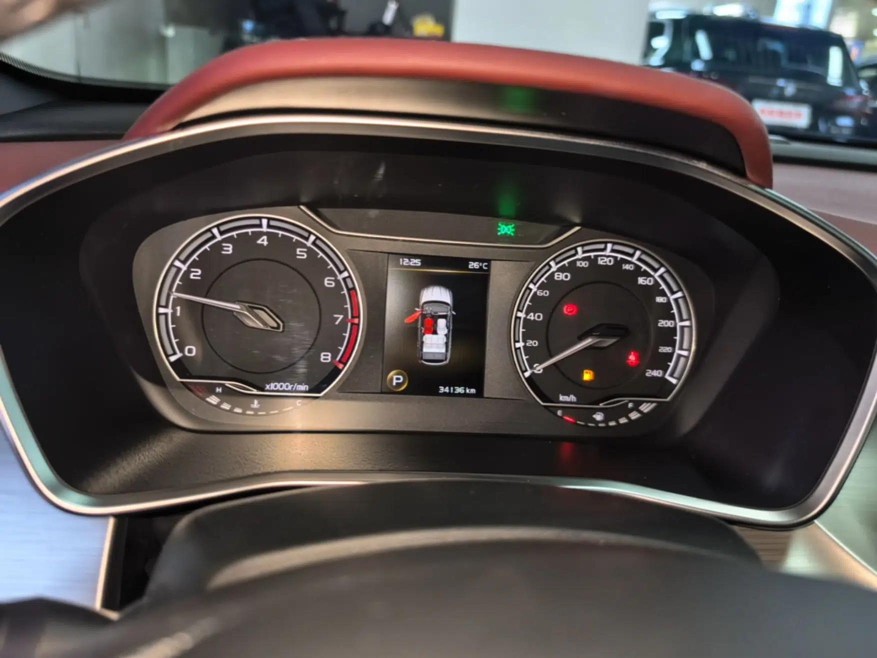 Geely Auto Coolray 2020 PRO 260T DCT Knight — миниатюра 15