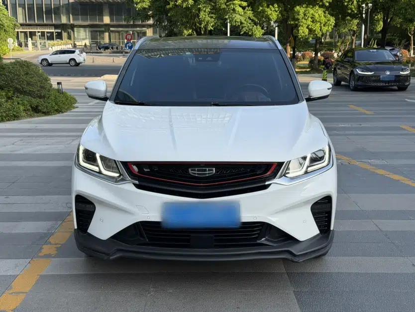 Geely Auto Coolray 2019 Sport Version 260T DCT Battle China VI Standard — миниатюра 5