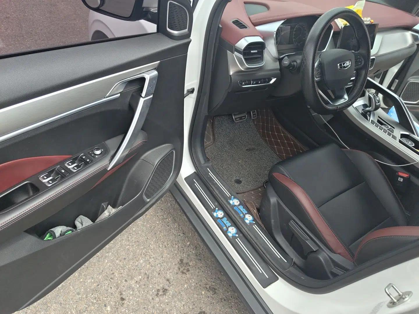 Geely Auto Coolray 2020 PRO 260T DCT Knight — миниатюра 17