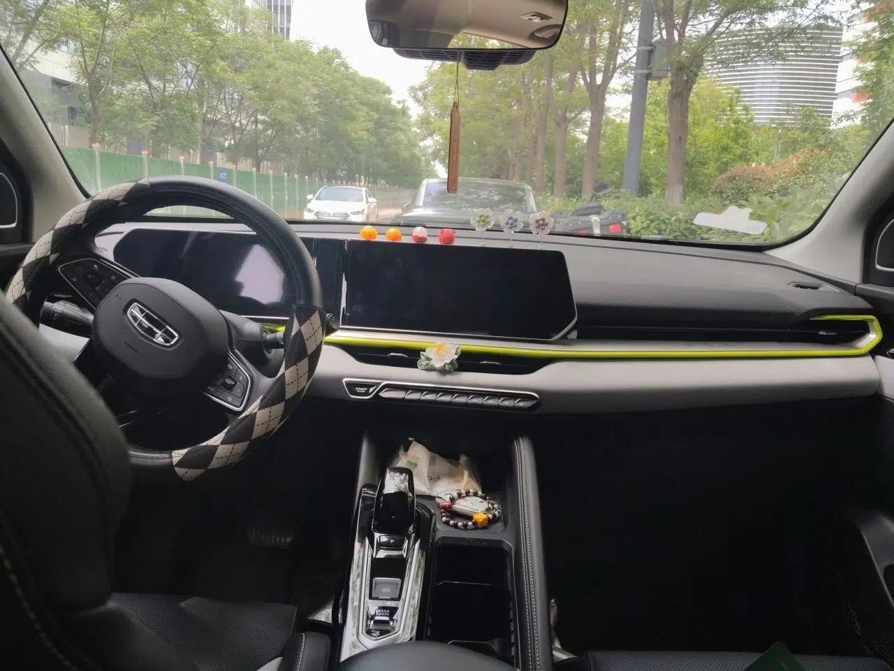 Geely Auto Coolray 2022 Bin Yue COOL 1.5TD DCT Ignite Edition — миниатюра 10