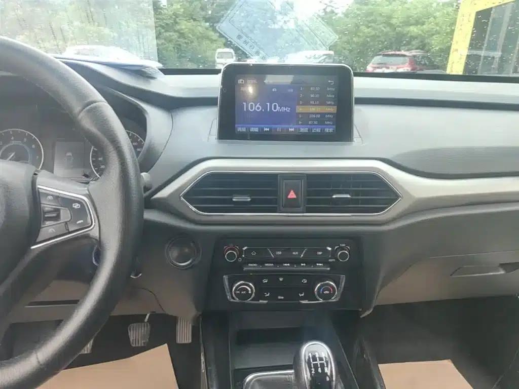 Fengguang S560 2018 Model 1.8L Manual Urban 7-Seater — миниатюра 13