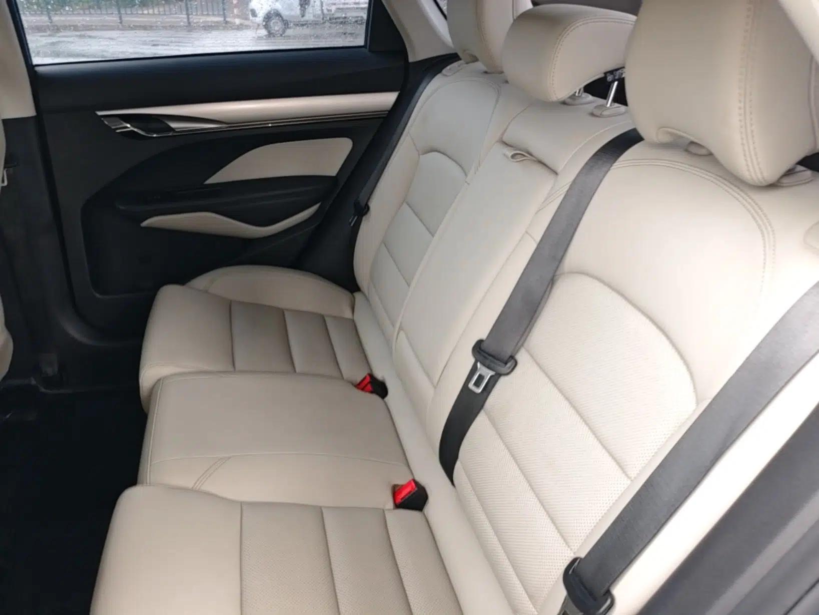 Geely Auto Binray 2018 14T CVT Colorful Edition — миниатюра 19