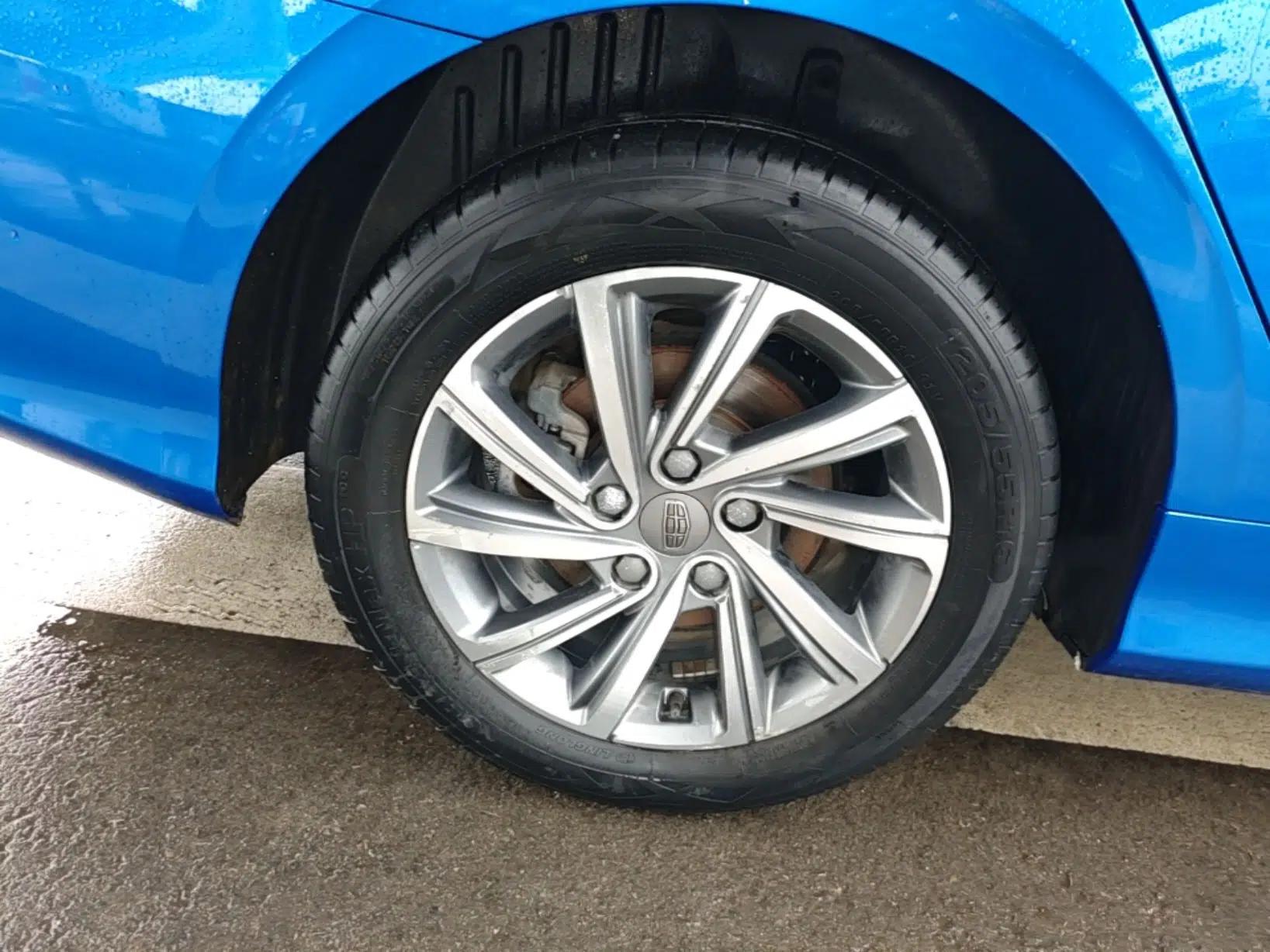 Geely Auto Binray 2018 14T CVT Colorful Edition — миниатюра 10