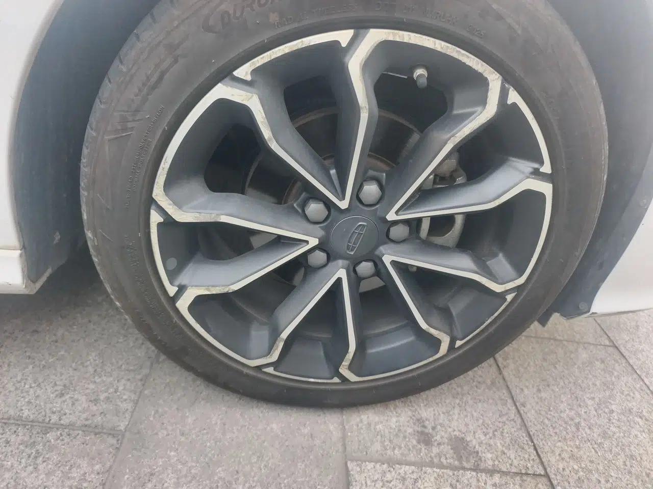 Geely Auto Binray 2021 1.4T CVT Asian Games Edition — миниатюра 8