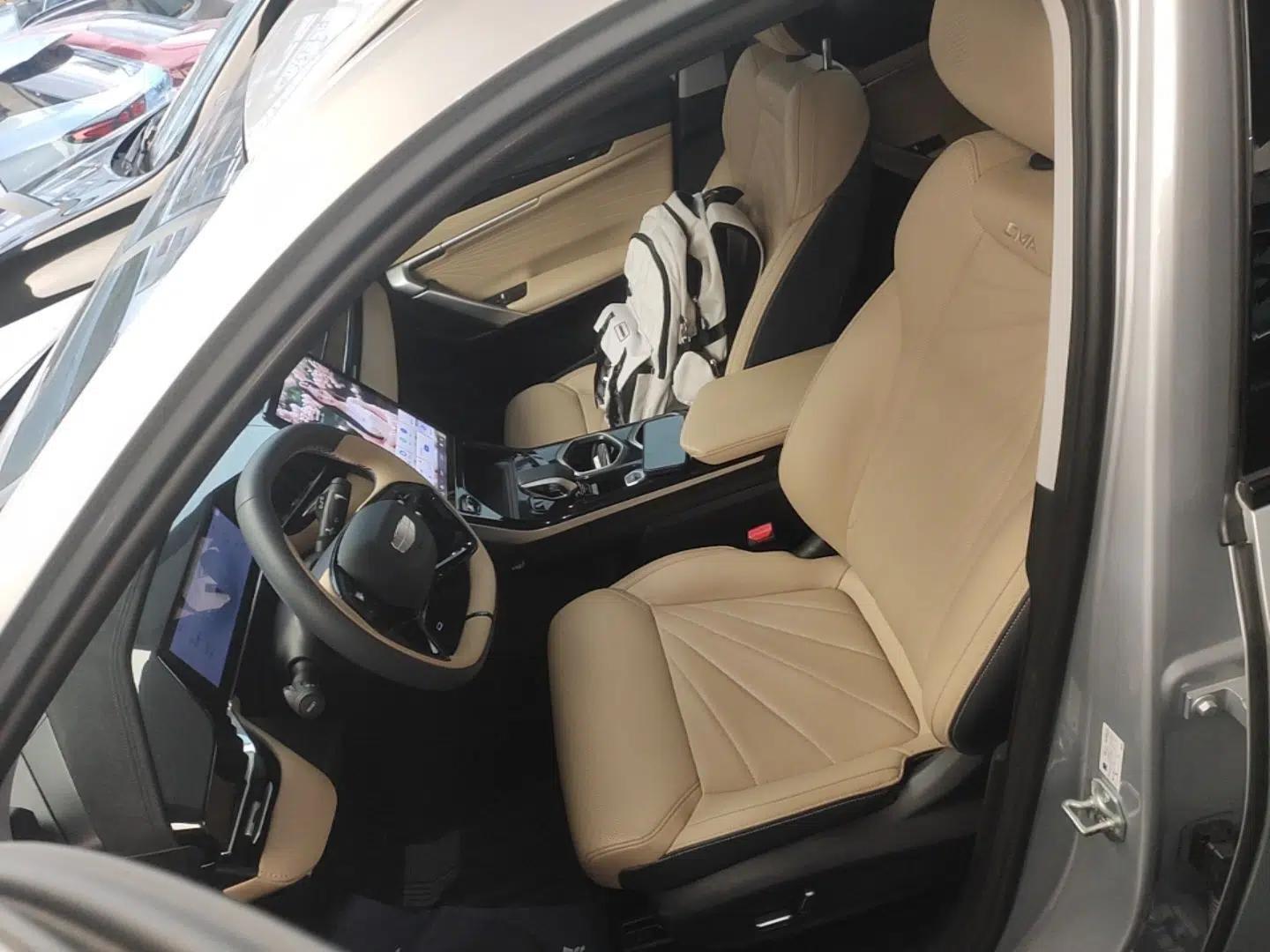Geely Auto FX11 2023 2.0TD DCT Prestige Edition — миниатюра 17
