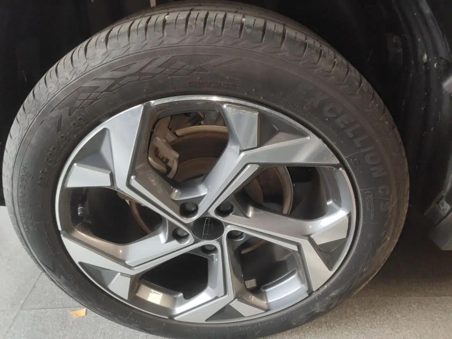 Geely Auto FX11 2023 2.0TD DCT Prestige Edition — миниатюра 10