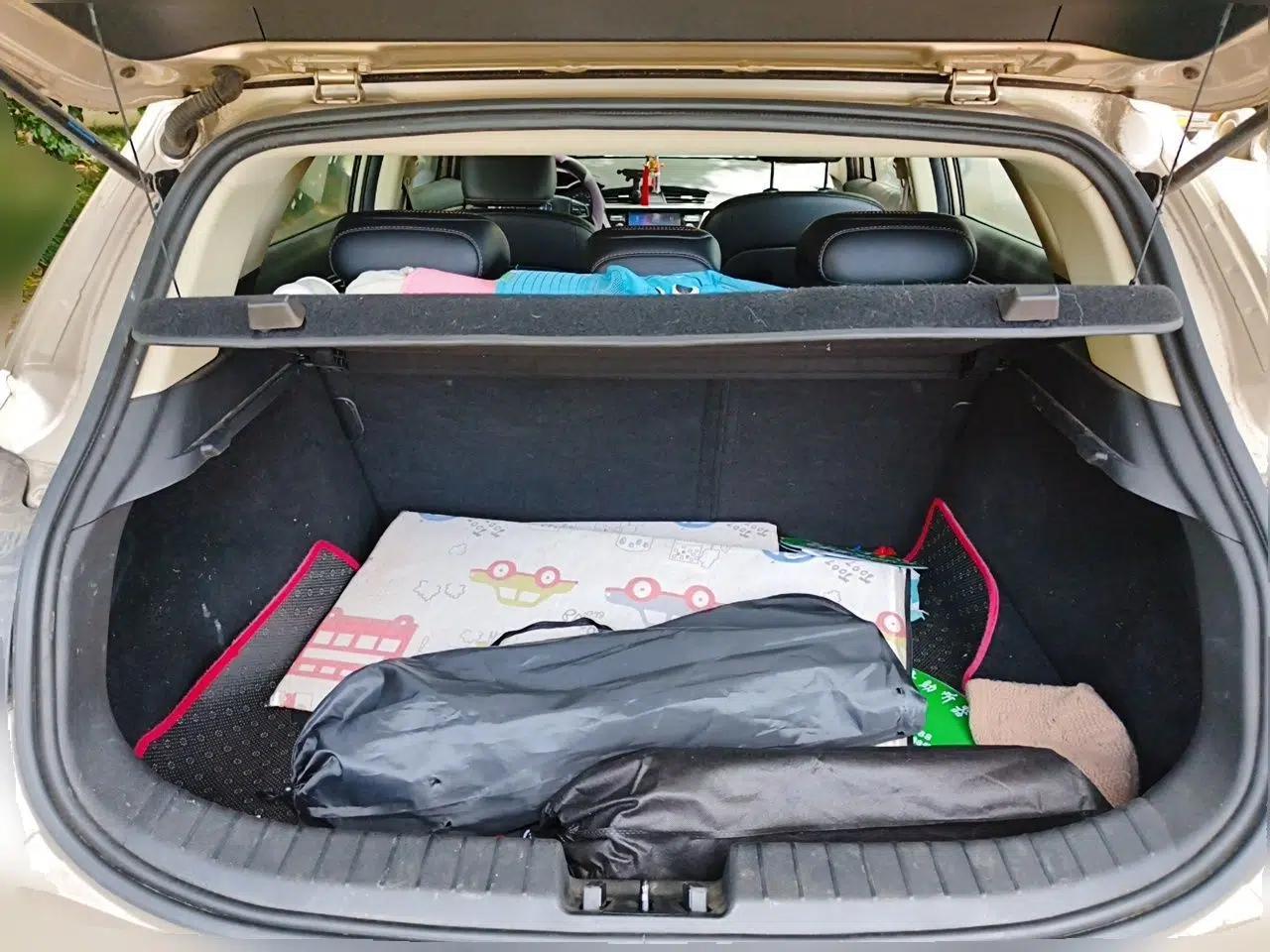 Geely Auto Emgrand GS 2017 Elegant Edition 1.3T Automatic Smart Connectivity Model — миниатюра 20