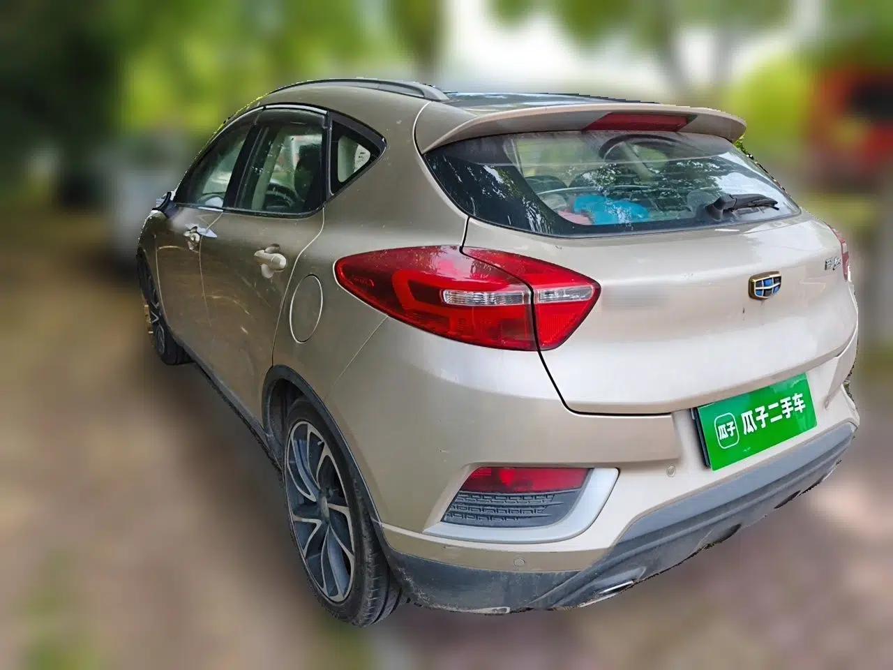 Geely Auto Emgrand GS 2017 Elegant Edition 1.3T Automatic Smart Connectivity Model — миниатюра 4