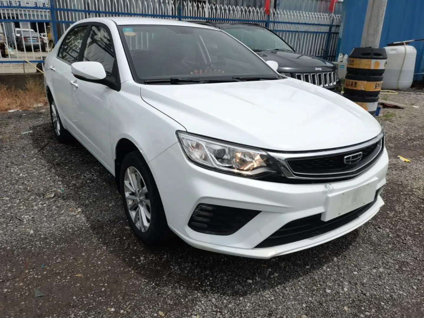 Geely Auto Vision 2020 Revised 1.5L Manual Asian Games Edition — миниатюра 3