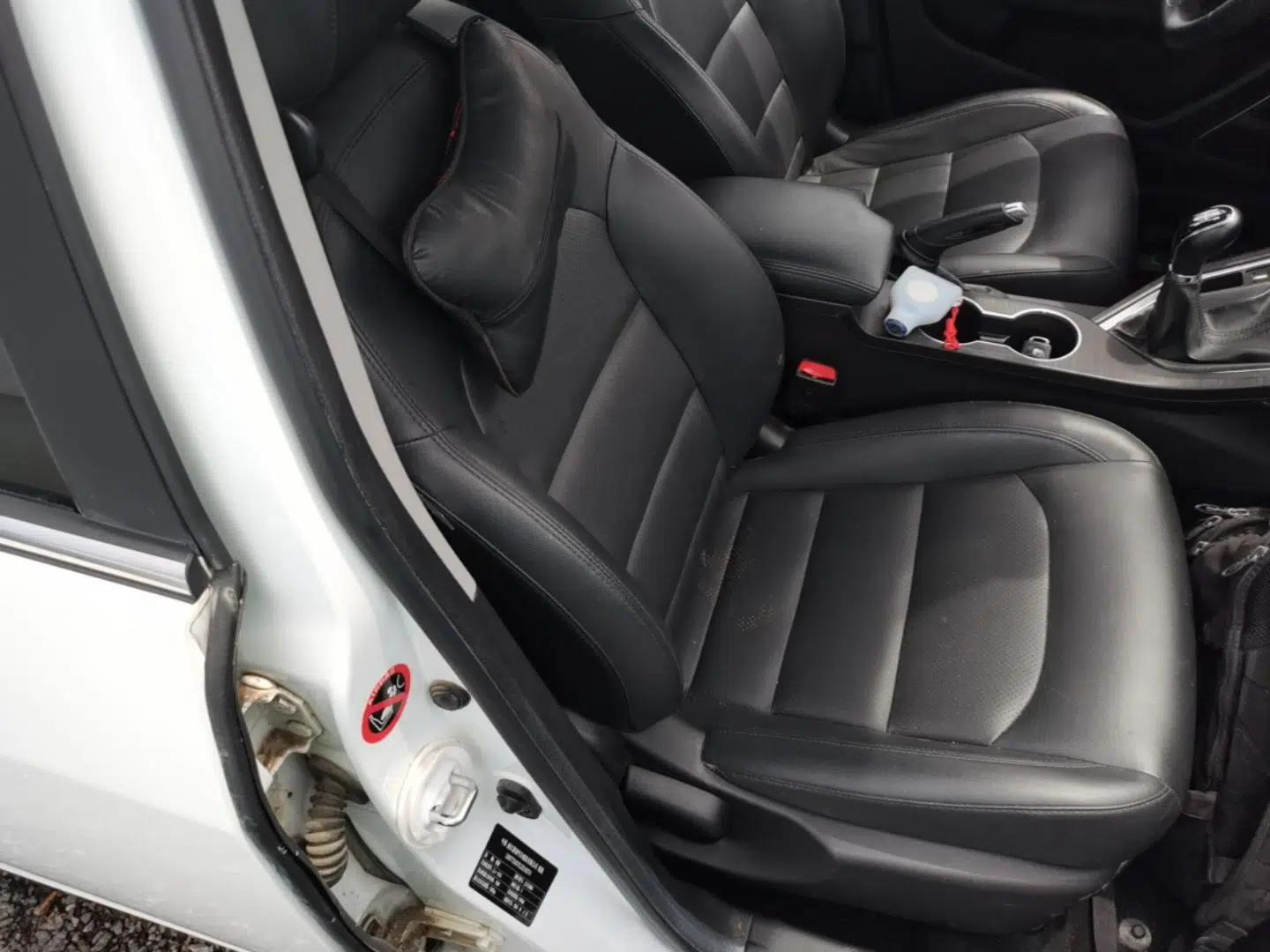 Geely Auto Vision 2020 Revised 1.5L Manual Asian Games Edition — миниатюра 23