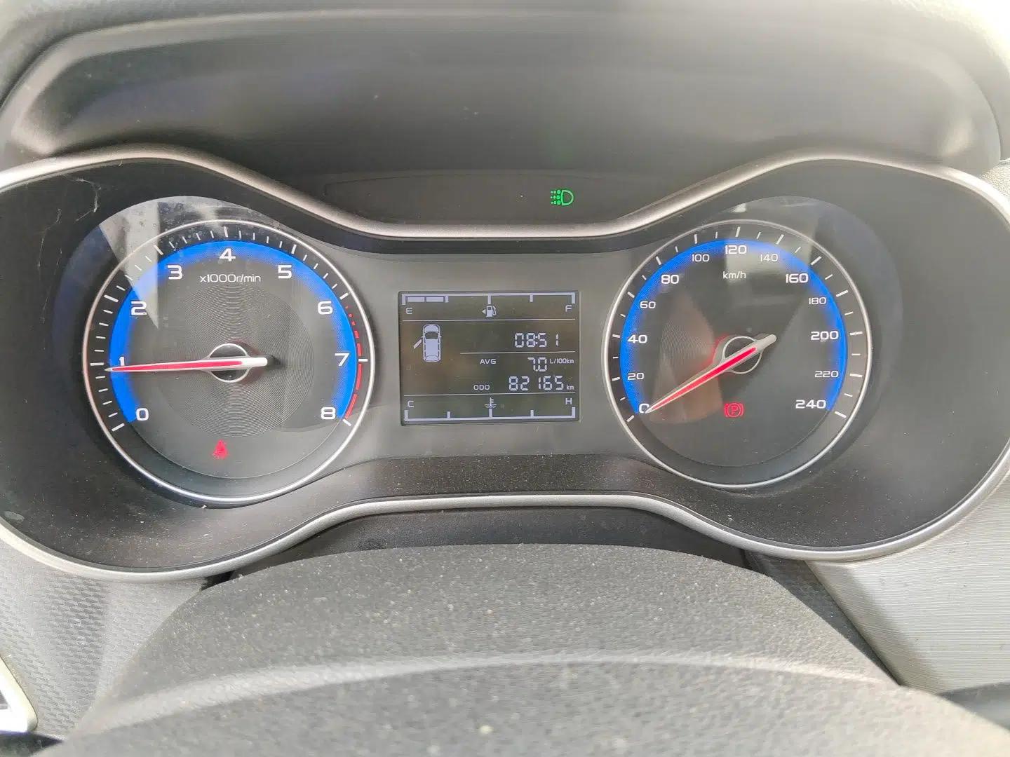 Geely Auto Vision 2018 1.5L Manual Happiness Edition — миниатюра 12