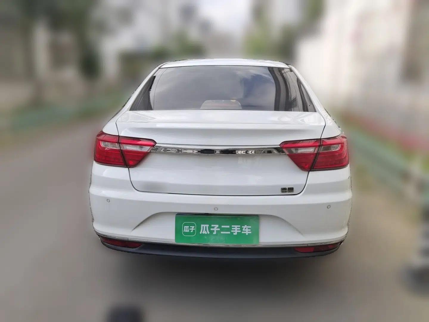 Geely Auto Vision 2018 1.5L Manual Happiness Edition — миниатюра 5