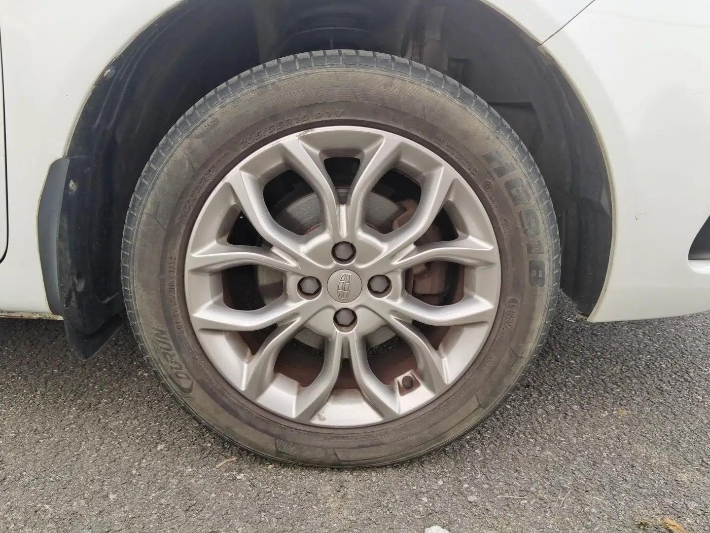 Geely Auto Vision 2018 1.5L Manual Happiness Edition — миниатюра 8