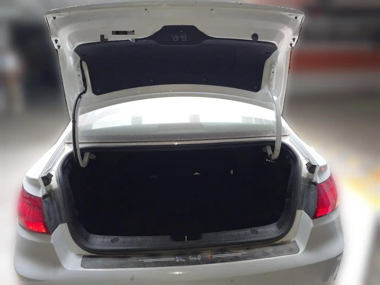 Geely Auto Emgrand GL 2020 1.4T CVT Asian Games Edition — миниатюра 16