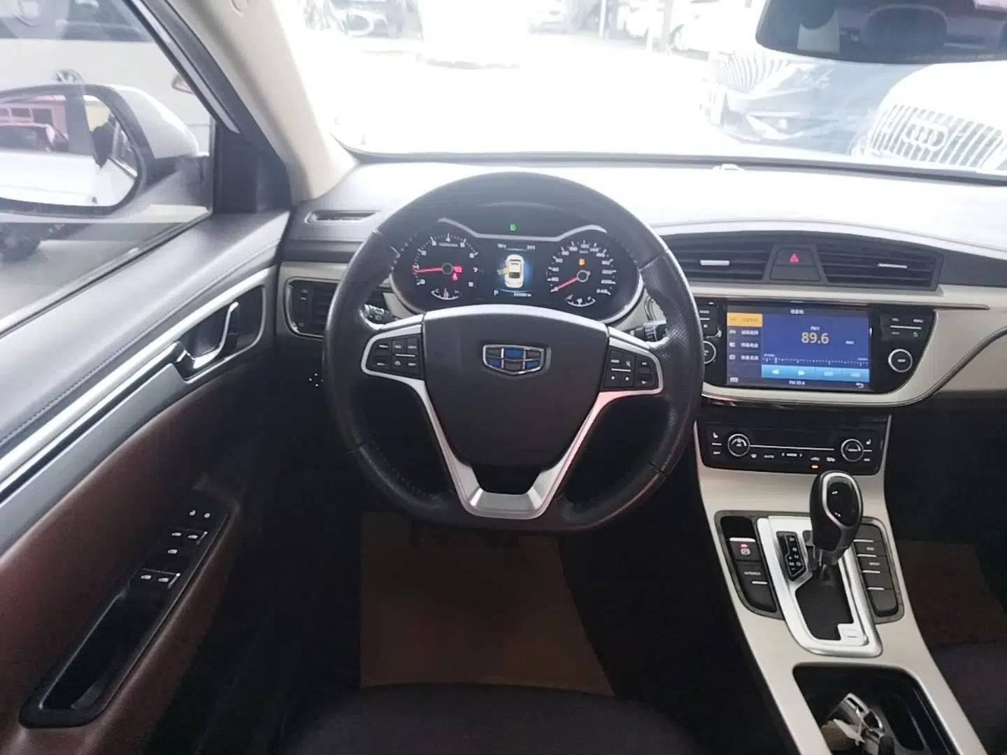 Geely Auto Emgrand GL 2017 1.3T DCT Luxury Model — миниатюра 14