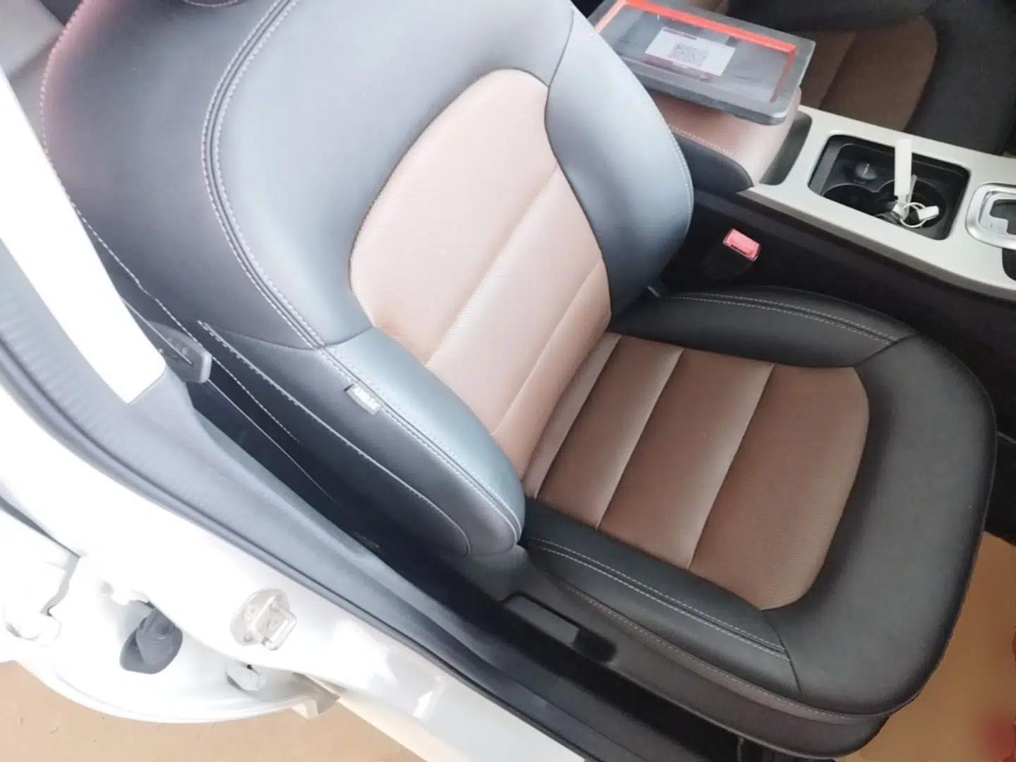 Geely Auto Emgrand GL 2017 1.3T DCT Luxury Model — миниатюра 23