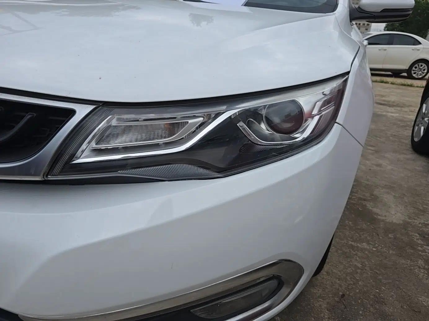 Geely Auto Emgrand GL 2017 1.8L Manual Elite Model — миниатюра 9