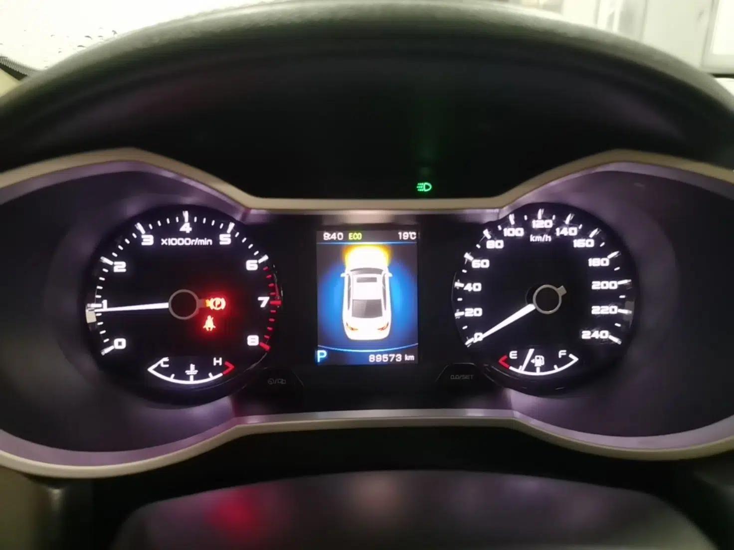 Geely Auto Emgrand GL 2018 1.4T DCT Prestige Smart Connectivity Version — миниатюра 15