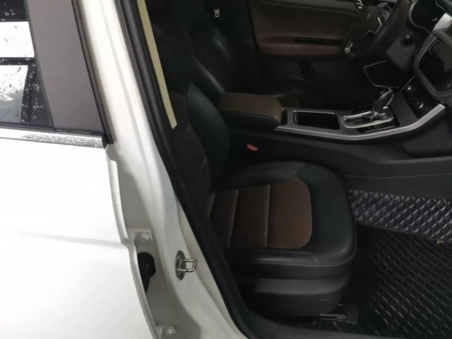 Geely Auto Emgrand GL 2018 1.4T DCT Prestige Smart Connectivity Version — миниатюра 23