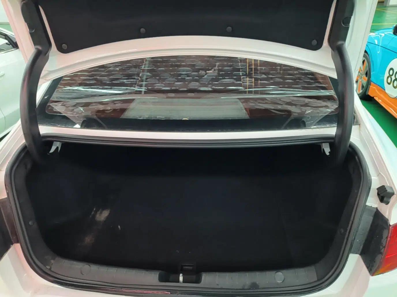 Geely Auto Emgrand GL 2018 1.8L DCT Elite Smart Connectivity Version — миниатюра 22
