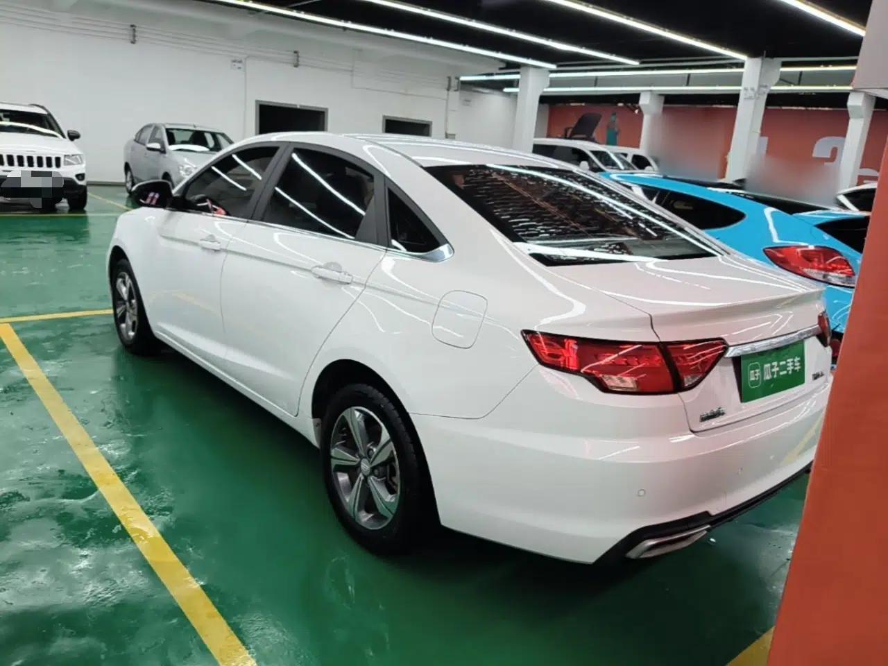 Geely Auto Emgrand GL 2018 1.8L DCT Elite Smart Connectivity Version — миниатюра 4
