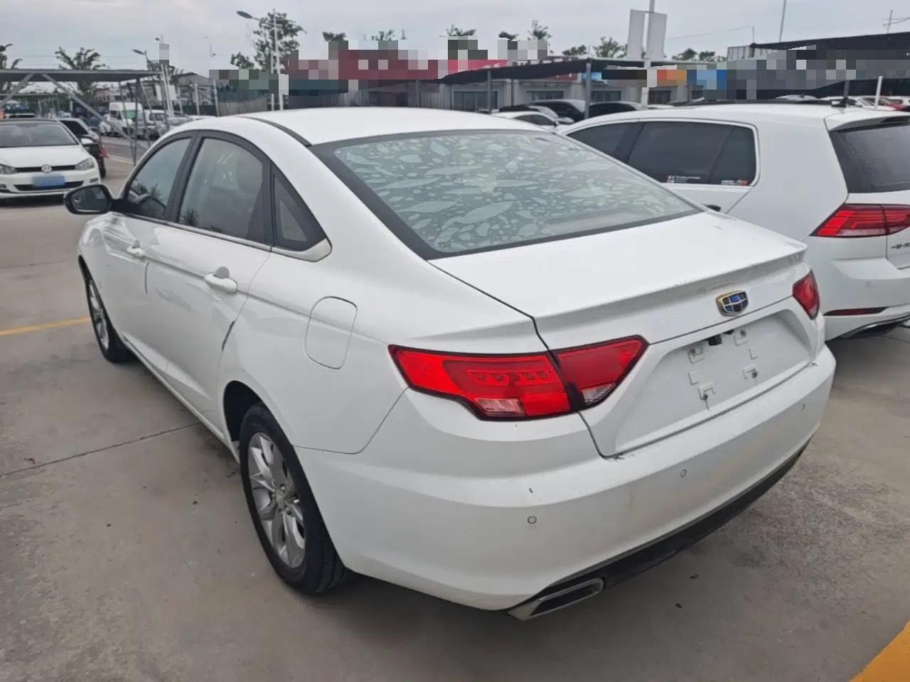 Geely Auto Emgrand GL 2017 1.8L Manual Elite Model — миниатюра 4