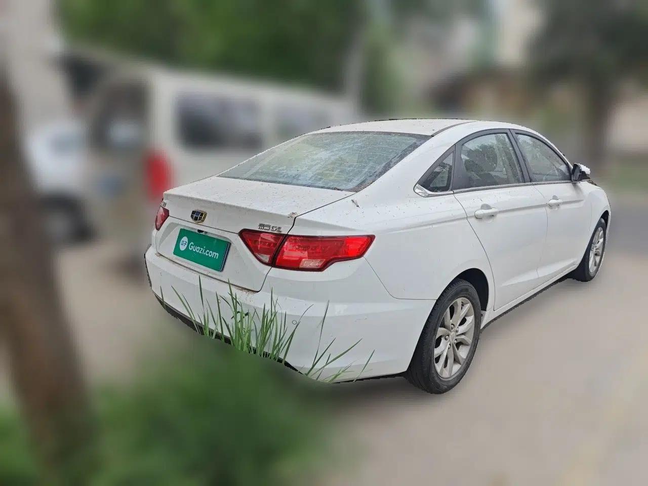 Geely Auto Emgrand GL 2017 1.8L Manual Elite Model — миниатюра 6