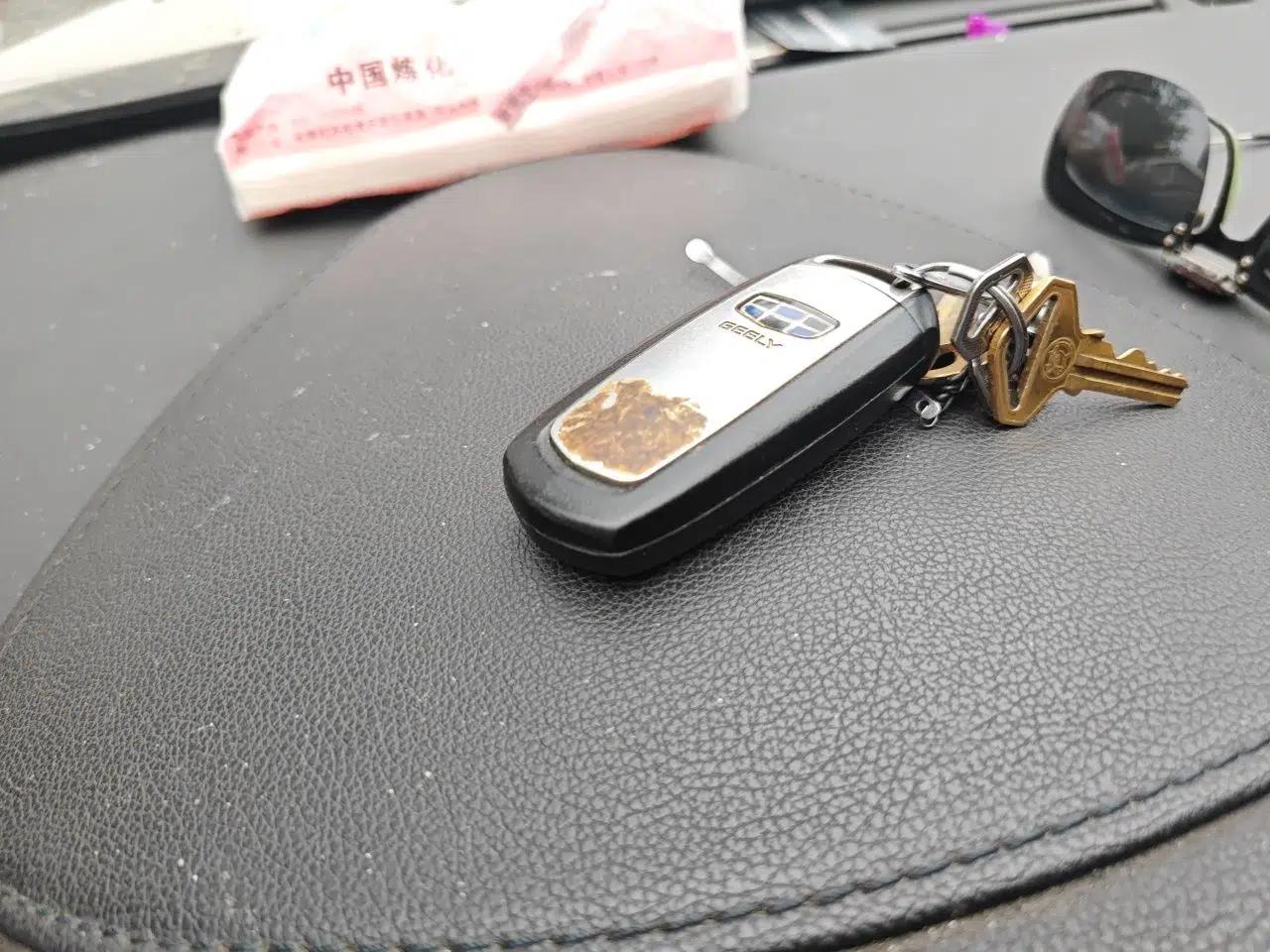 Geely Auto Emgrand GL 2017 1.8L Manual Elite Model — миниатюра 9