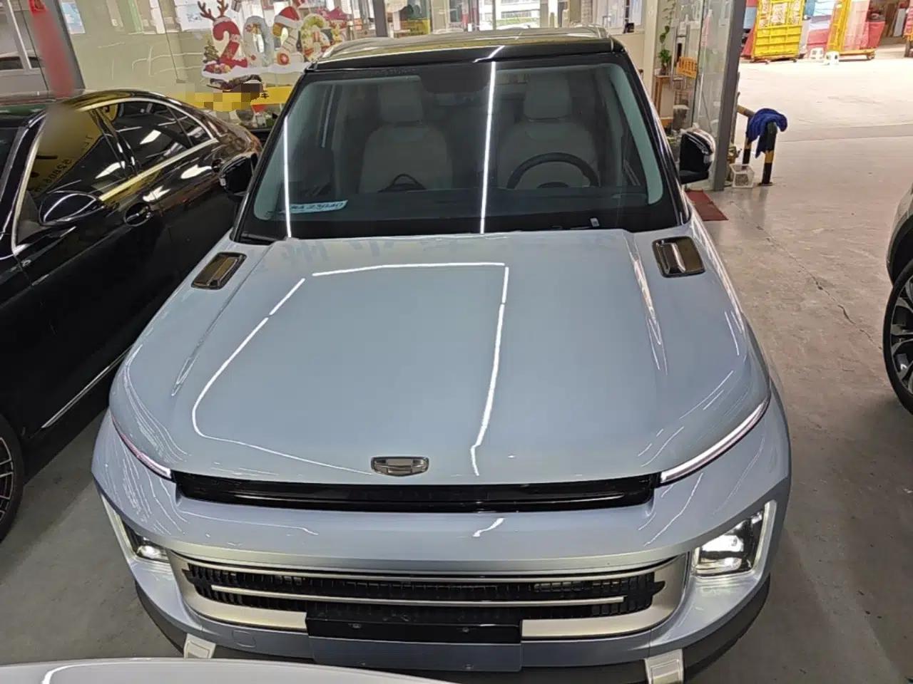 Geely Auto icon 2023 1.5TD Chocolate Smoothie Edition — миниатюра 2