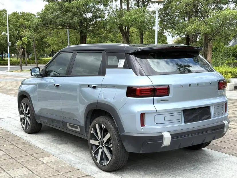 Geely Auto icon 2023 1.5TD Chocolate Smoothie Edition — миниатюра 16