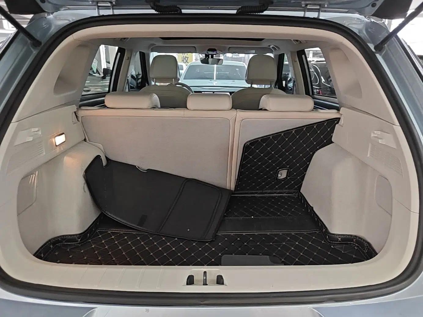 Geely Auto icon 2023 1.5TD Chocolate Smoothie Edition — миниатюра 27