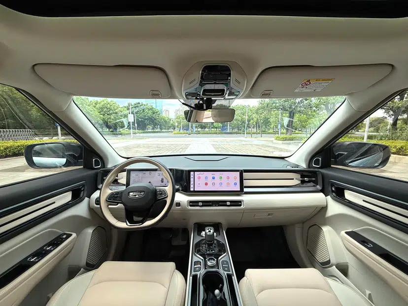 Geely Auto icon 2023 1.5TD Chocolate Smoothie Edition — миниатюра 30