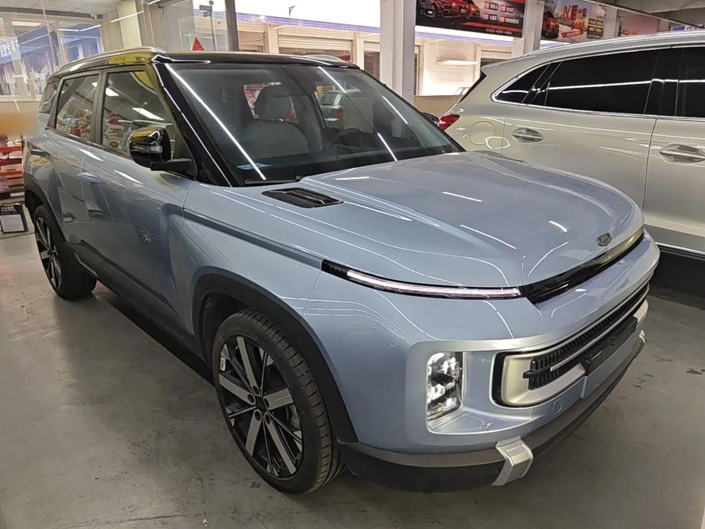 Geely Auto icon 2023 1.5TD Chocolate Smoothie Edition — миниатюра 6