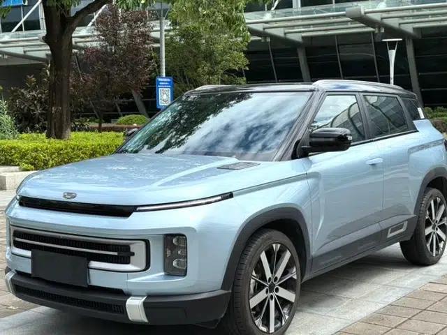 Geely Auto icon 2023 1.5TD Chocolate Smoothie Edition