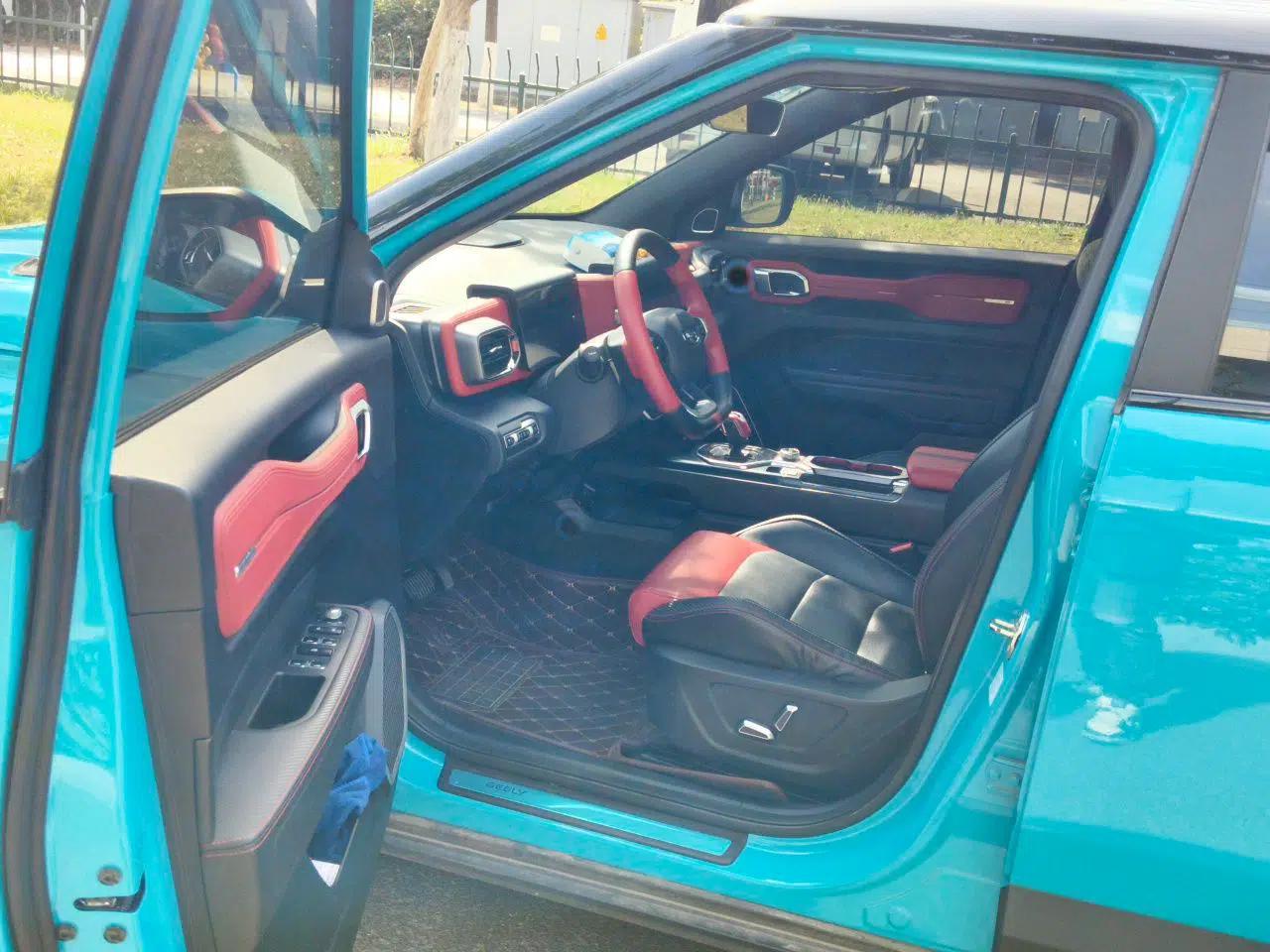 Geely Auto icon 2020 1.5TD i9 BSG — миниатюра 17