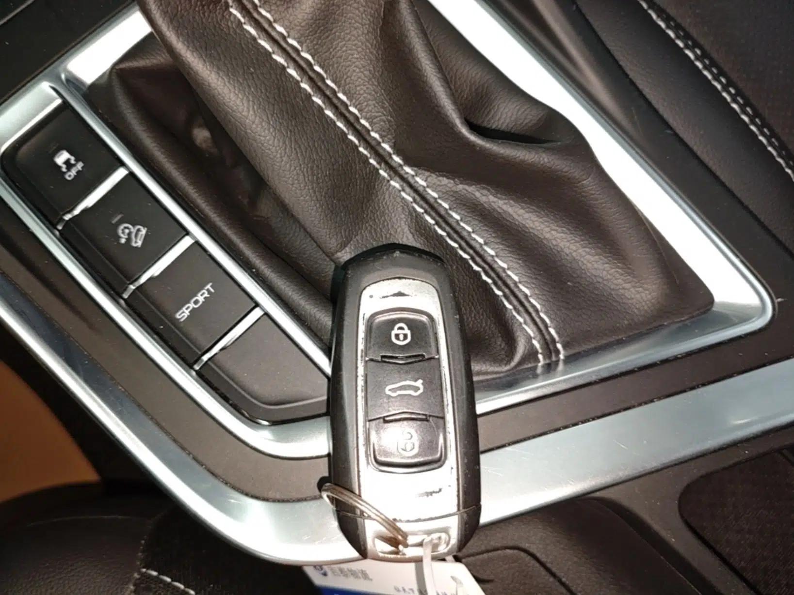 Geely Auto Vision X3 2020 1.5L CVT Luxury Model — миниатюра 12