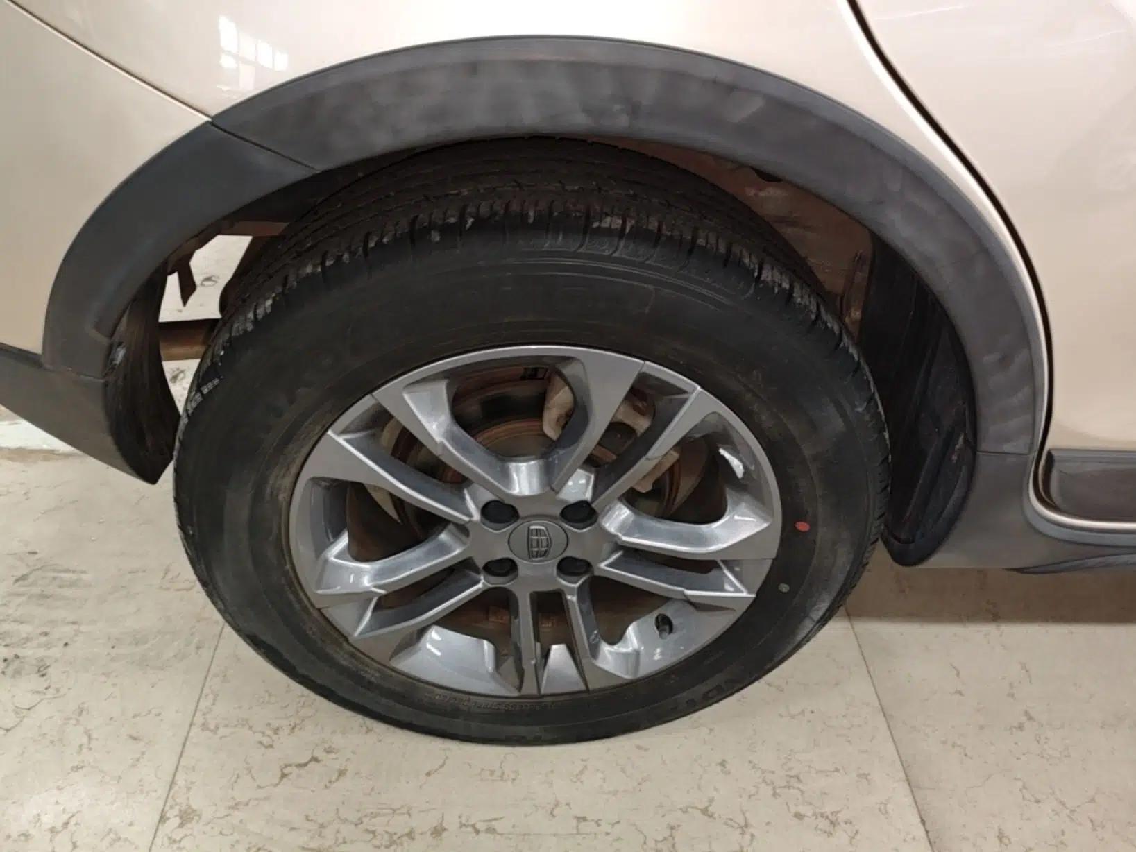 Geely Auto Vision X3 2020 1.5L CVT Luxury Model — миниатюра 10