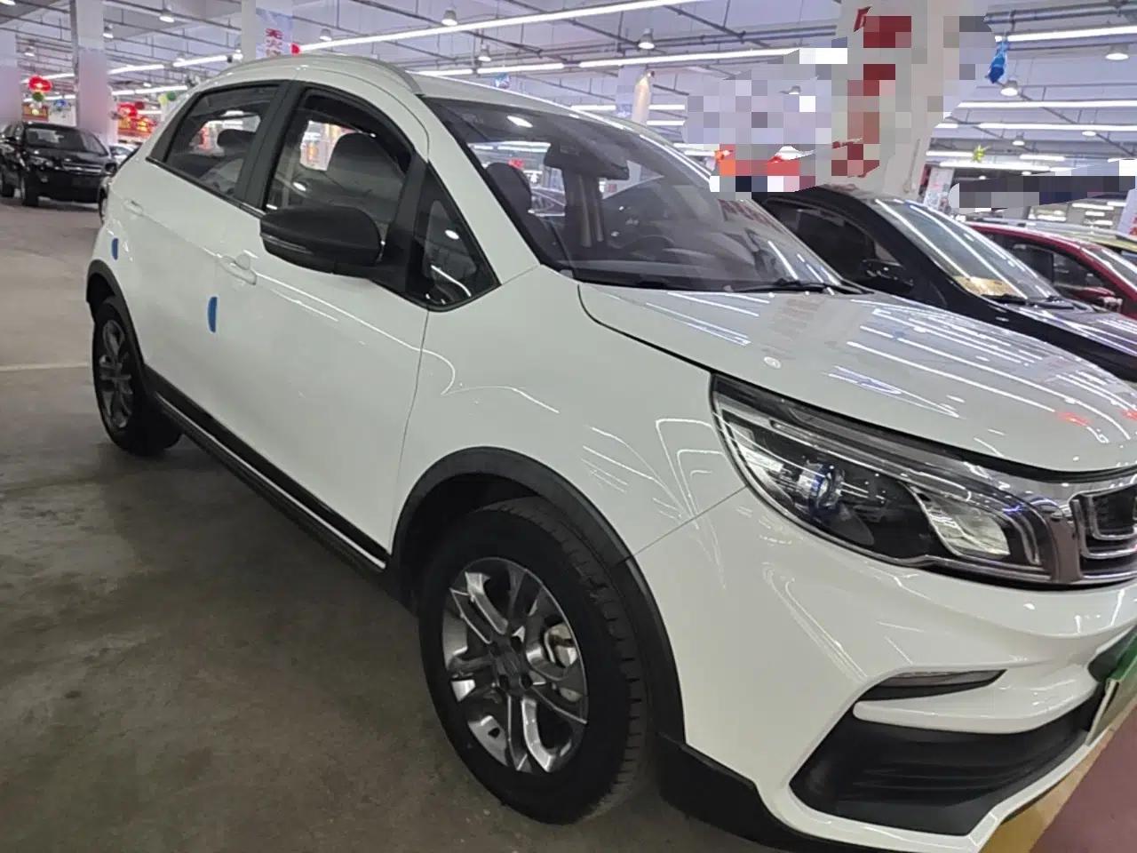 Geely Auto Vision X3 2020 1.5L CVT Elite Edition — миниатюра 3