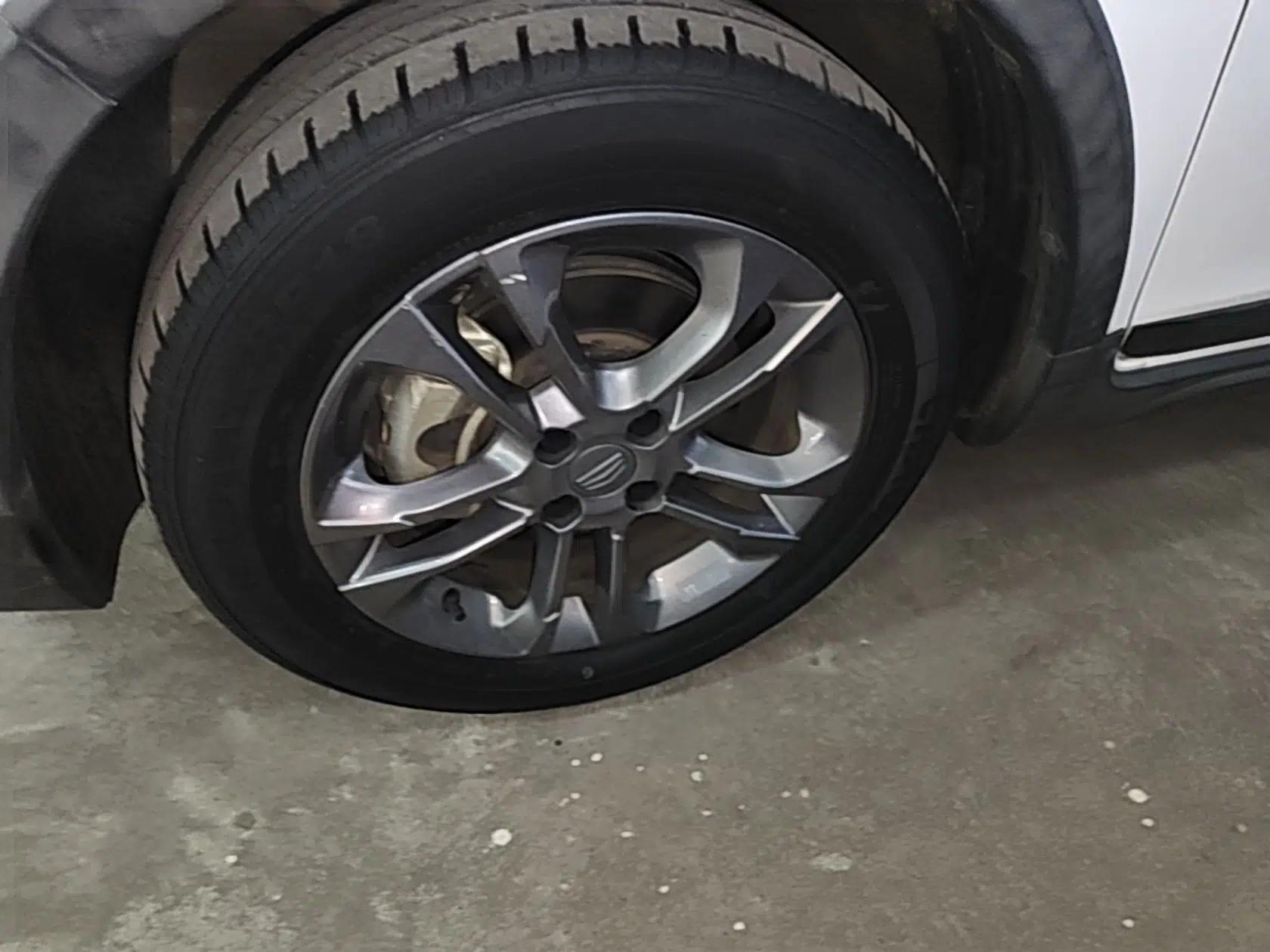 Geely Auto Vision X3 2020 1.5L CVT Elite Edition — миниатюра 8
