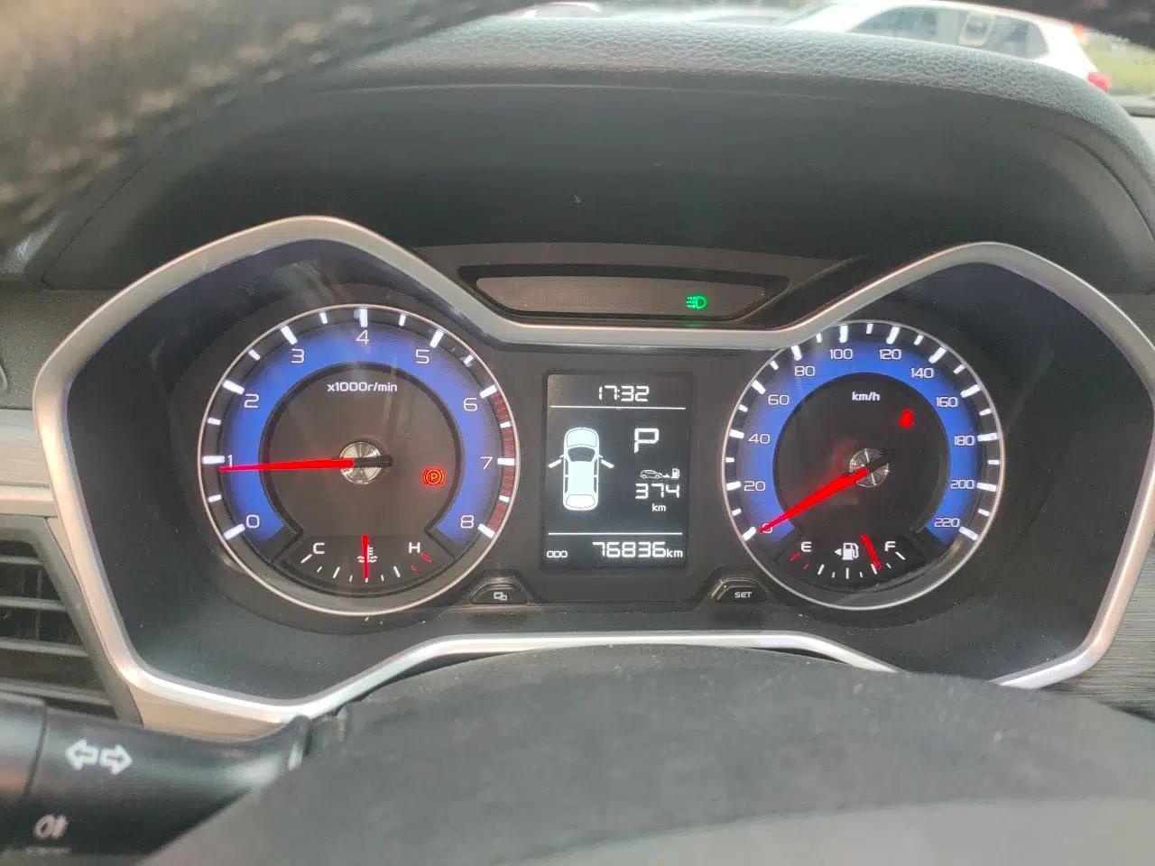 Geely Auto Vision X3 2017 1.5L Automatic Elite Model — миниатюра 12