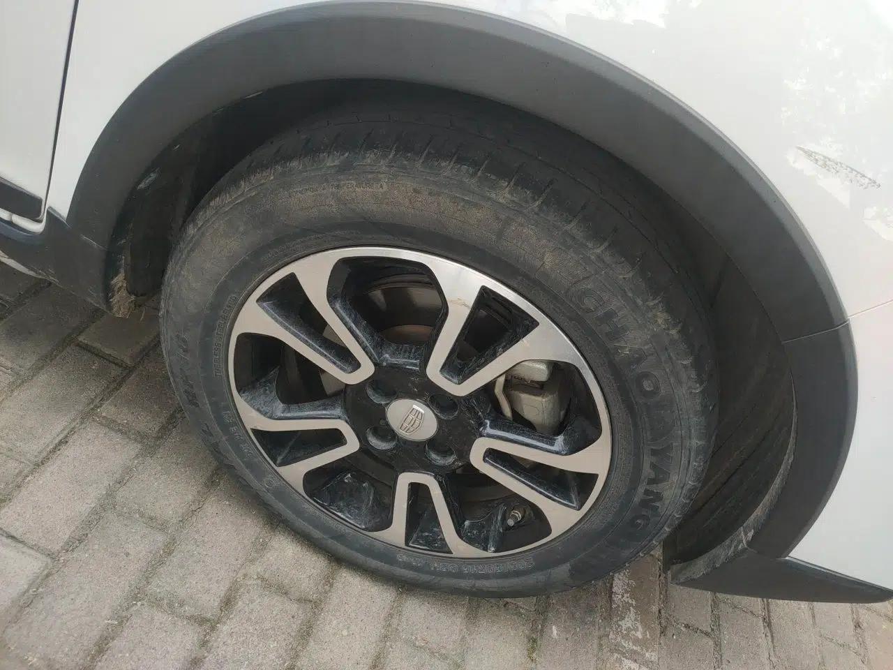 Geely Auto Vision X3 2017 1.5L Automatic Elite Model — миниатюра 8
