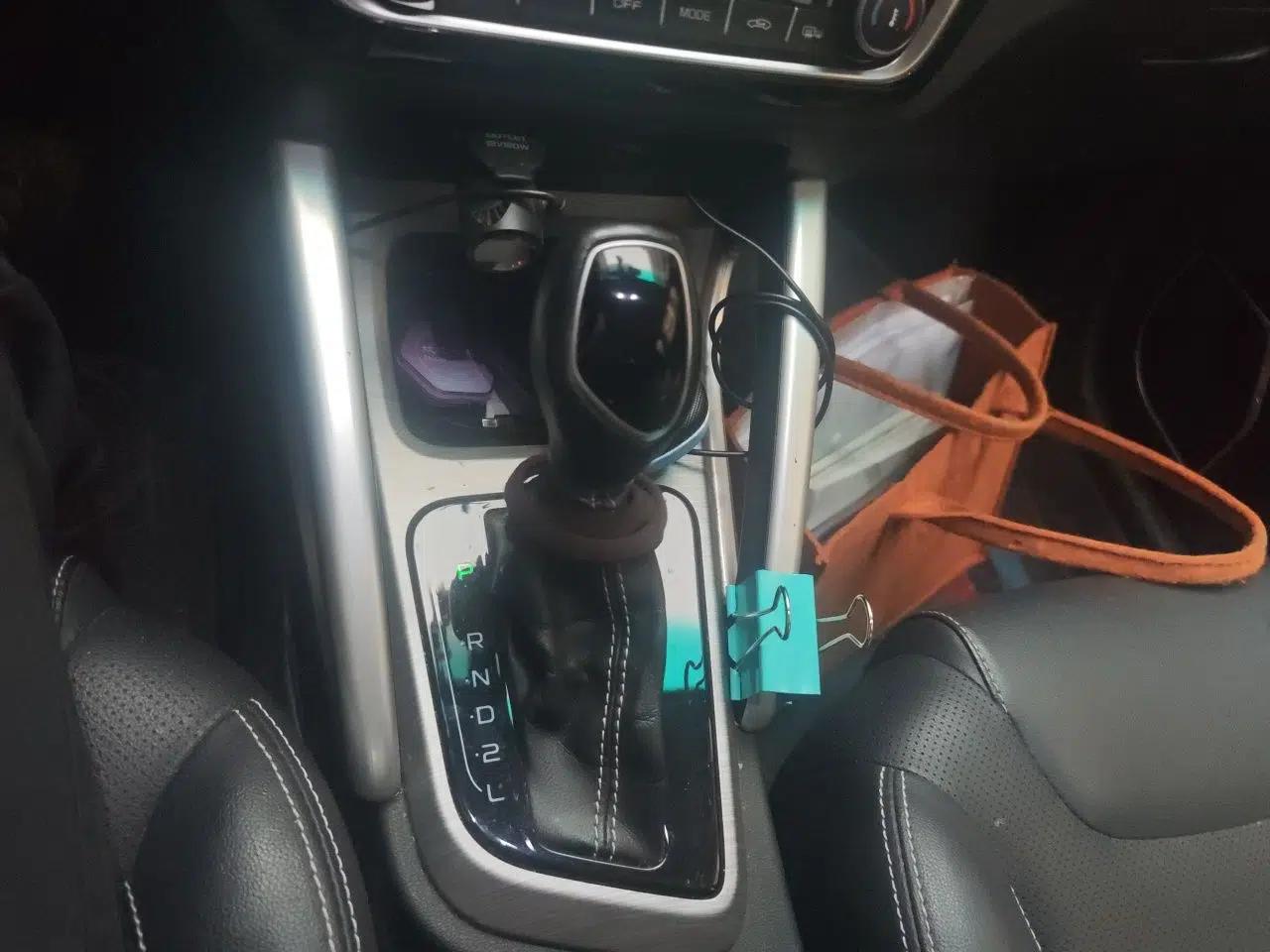Geely Auto Vision X3 2017 1.5L Automatic Elite Model — миниатюра 15