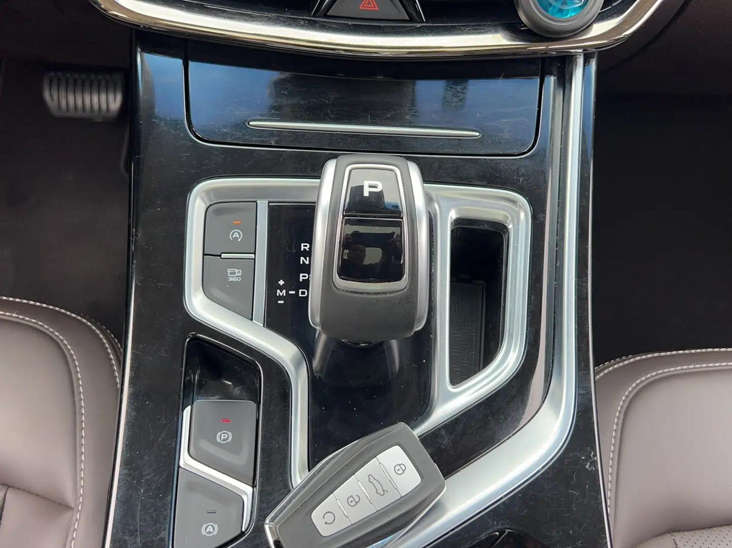 Geely Auto Jiajie 2019 1.5TD MHEV DCT Deluxe Edition — миниатюра 24