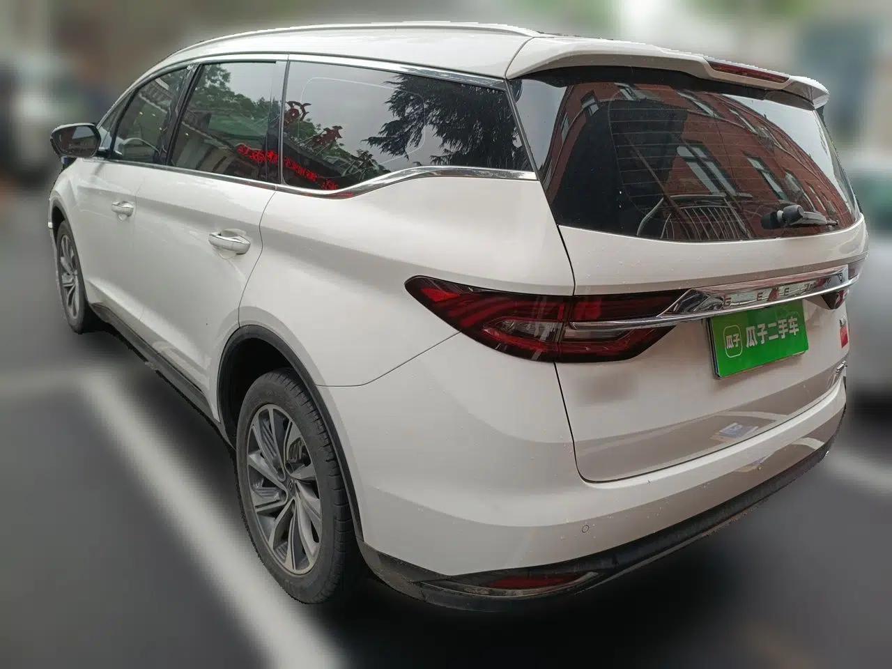 Geely Auto Jiajie 2019 1.5TD MHEV DCT Deluxe Edition — миниатюра 4