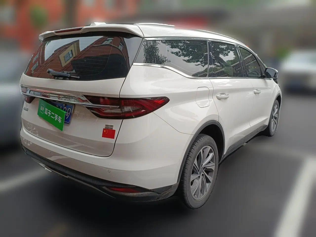 Geely Auto Jiajie 2019 1.5TD MHEV DCT Deluxe Edition — миниатюра 6